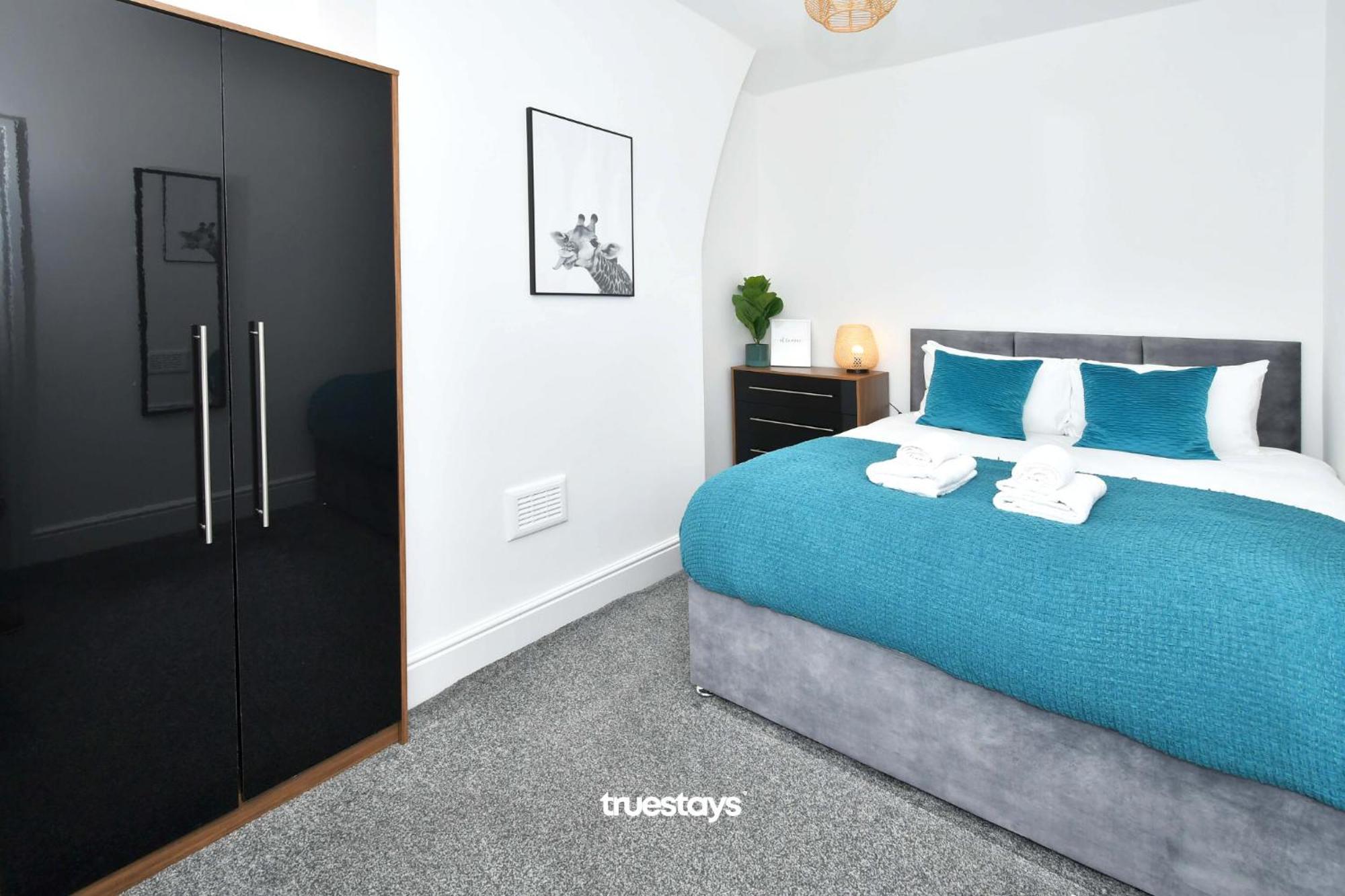 Gilman House By Truestays - 4 Bedroom House In Stoke-On-Trent Etruria Luaran gambar