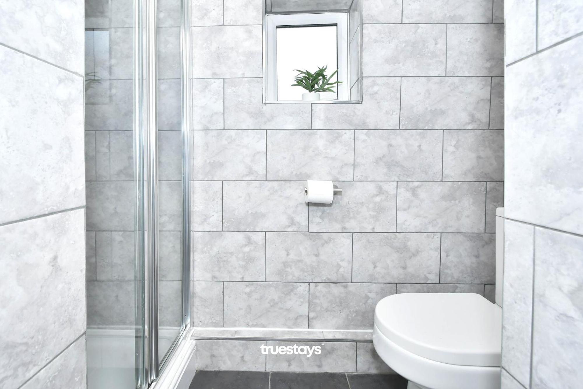Gilman House By Truestays - 4 Bedroom House In Stoke-On-Trent Etruria Luaran gambar